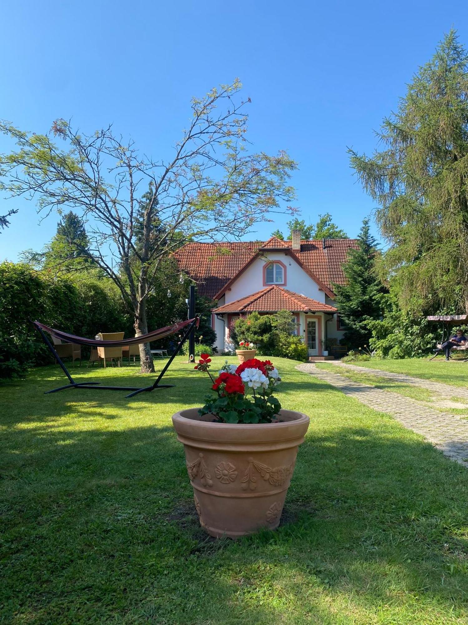 Vila Evio Třeboň Exteriör bild